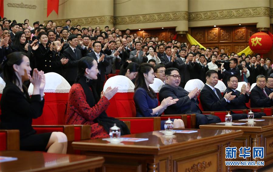 金正恩觀看中國藝術(shù)團(tuán)演出芭蕾舞劇《紅色娘子軍》