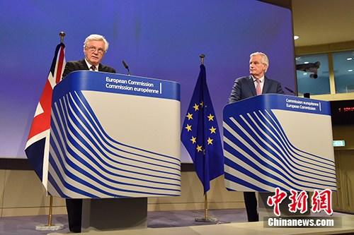 英國(guó)歐盟脫歐協(xié)議會(huì)談取得良好進(jìn)展 默克爾加大施壓