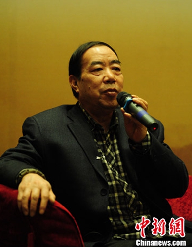 一支筆寫盡俗世 賈平凹的小說世界為何這般“殘酷”