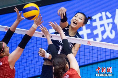世聯(lián)賽澳門站中國女排3連勝 朱婷獲評“我最喜愛球員”