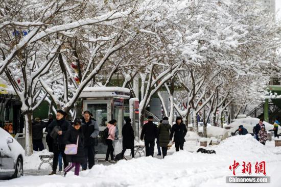 中東部地區(qū)大風降溫 新疆北部將有一次降雪降溫過程