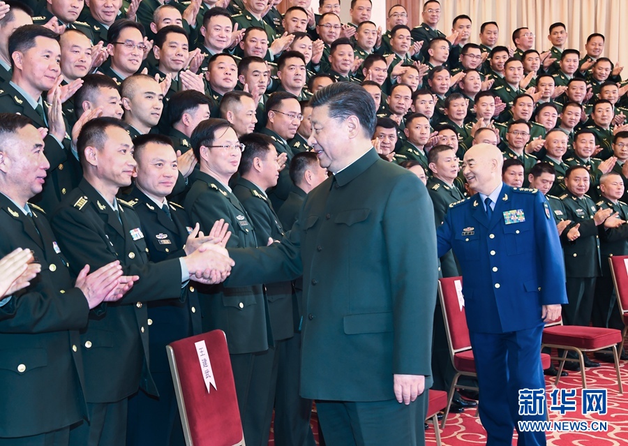 習(xí)近平春節(jié)前夕視察看望駐云南部隊(duì) 向全體人民解放軍指戰(zhàn)員武警部隊(duì)官兵民兵預(yù)備役人員致以新春祝福
