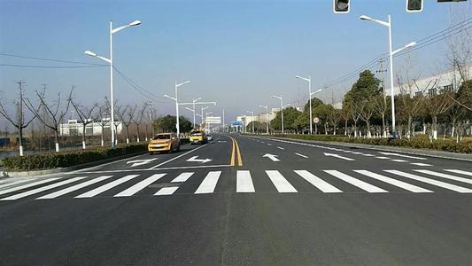 公安部交管局：擅自封閉、阻斷和隔離道路要盡快恢復(fù)正常通行