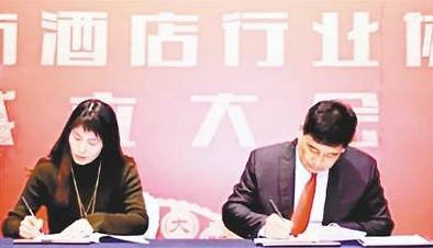 從職校生到高校教師：逆襲之路 無(wú)悔選擇