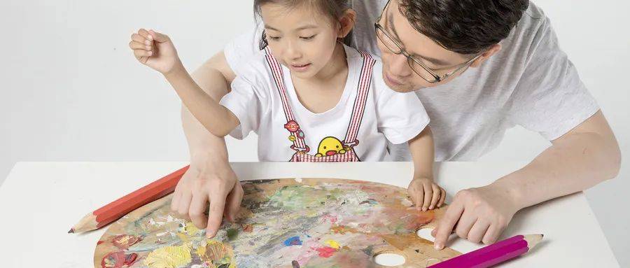家庭教育促進(jìn)法出臺(tái) 傳統(tǒng)“家事”上升為重要“國(guó)事”
