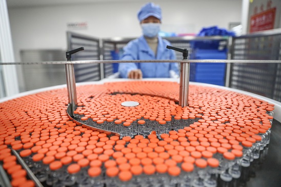 俄媒文章：美國人用疫苗當武器，中國人拿疫苗救世界