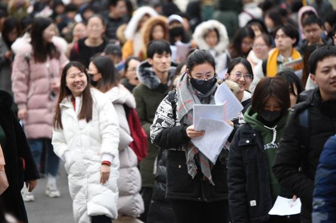 僅20年，我國研究生招生規(guī)模從十幾萬人增加到110多萬人