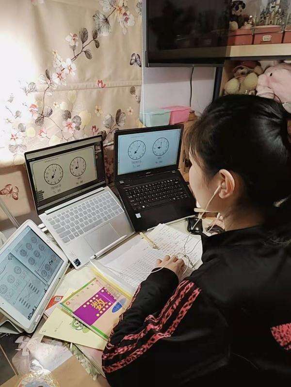 育人不斷線 隔屏不隔愛 上海線上教學(xué)平穩(wěn)有序