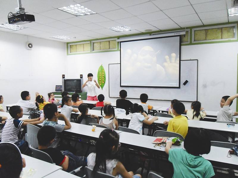 教育部：暑期依然存在“一對一”等違規(guī)培訓