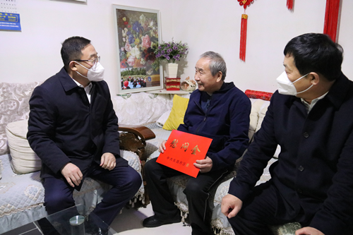心系民生 情暖民心  江紹華開展春節(jié)前走訪慰問活動(dòng)