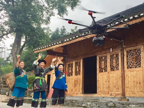 鄉(xiāng)村振興，高職生搭無人機“起飛”