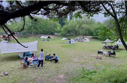 自駕游成“五一”出行新亮點 流動的中國涌現(xiàn)澎湃活力