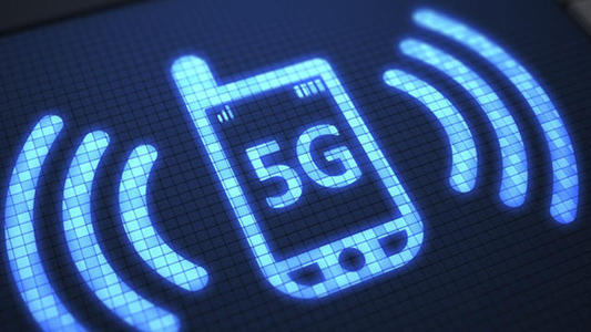 截至6月底我國(guó)5G基站總數(shù)達(dá)391.7萬(wàn)個(gè) 通信行業(yè)運(yùn)行基本平穩(wěn)