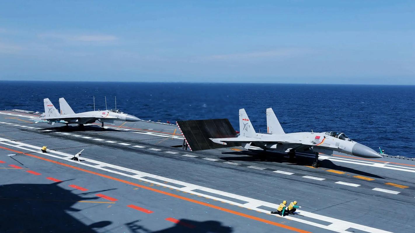 中國“飛鯊”已長大——殲-15艦載機戰(zhàn)力生成記