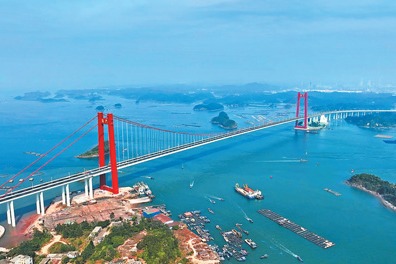 今年預(yù)計(jì)完成交通固定資產(chǎn)投資約3.8萬(wàn)億元