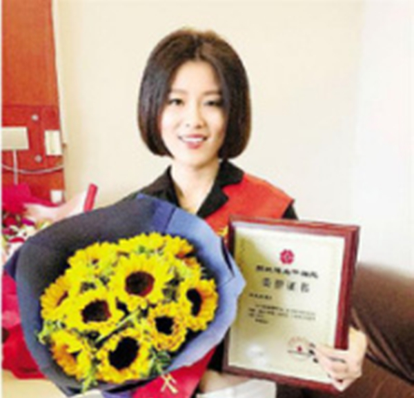 “最美小姐姐”詮釋青春如何綻放
